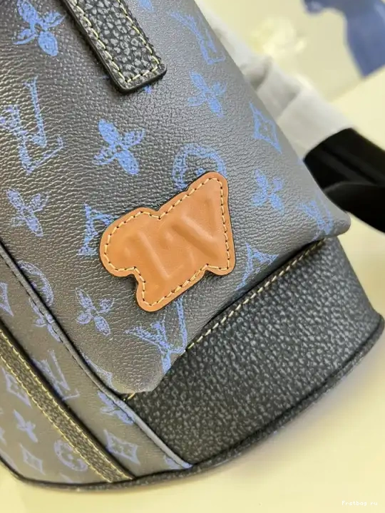First bag ru LOUIS MM CHRISTOPHER VUITTON 0625